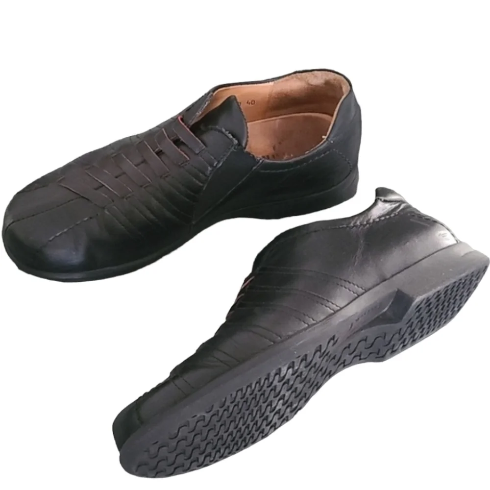 Y2K THINK Black Leather Slip-On Oxfords 40 9.5 10 Minimal Comfort Shoes Austria